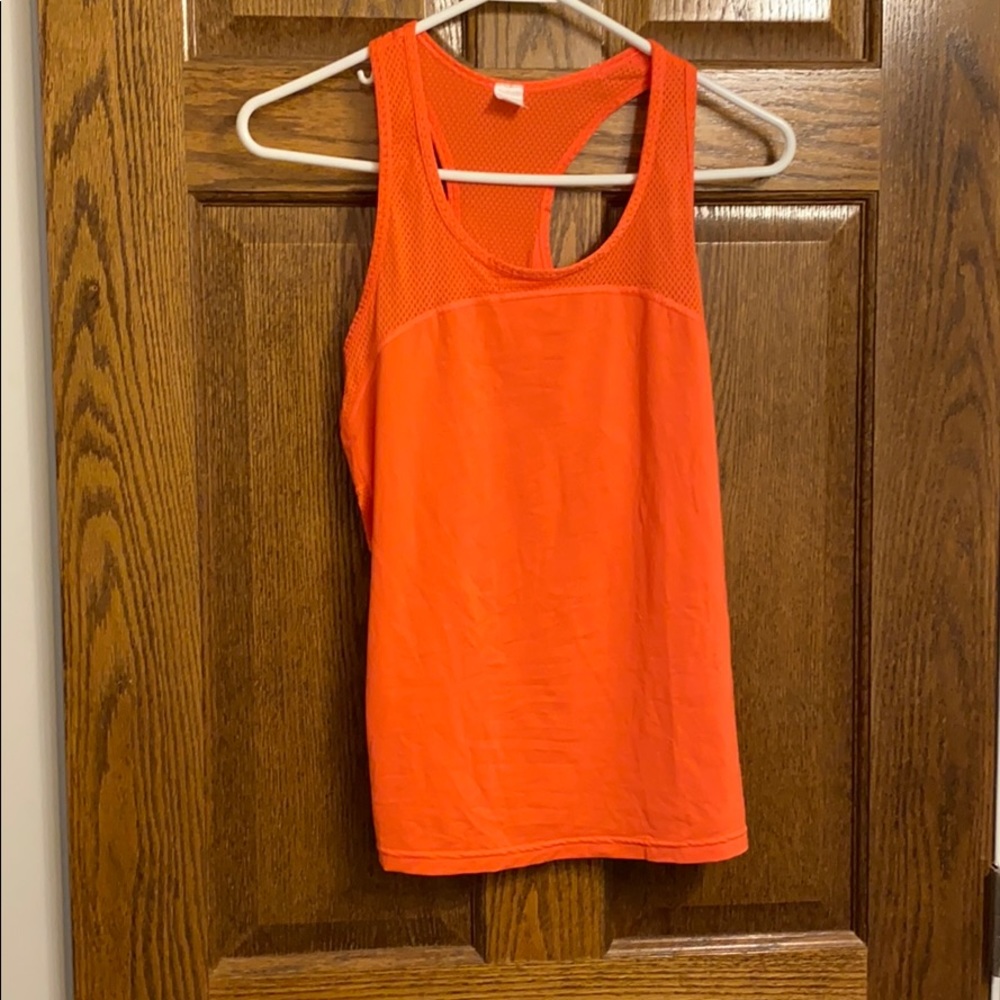Workout top